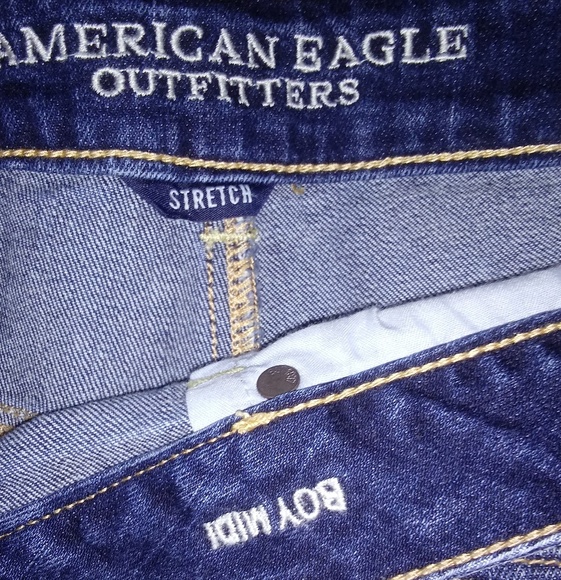 American Eagle Outfitters Pants - American Eagle Boy Midi Shorts